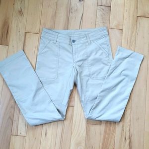 Columbia Womens utility pants Size 4